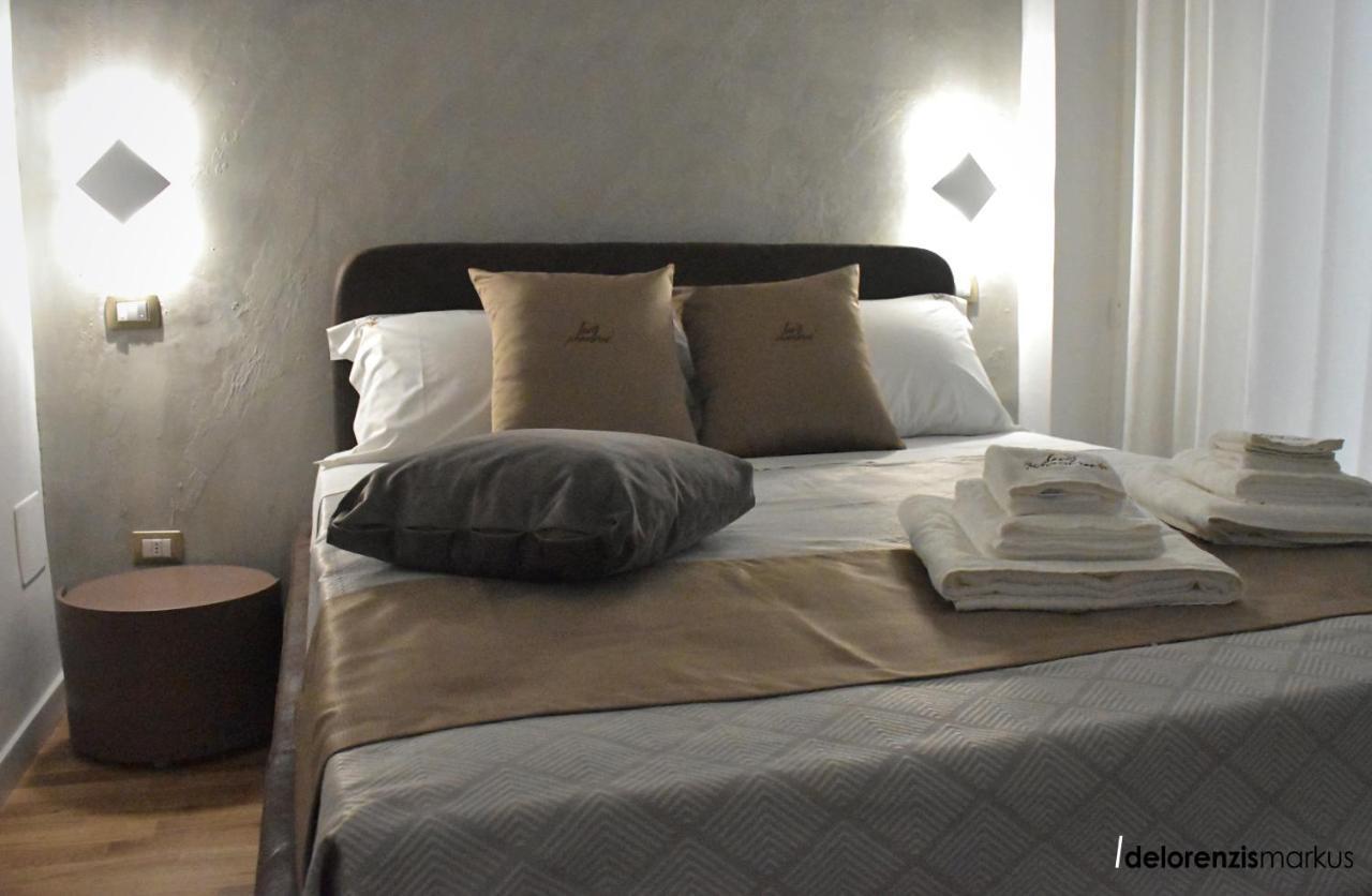Les 3 Chambres Lecce Dış mekan fotoğraf