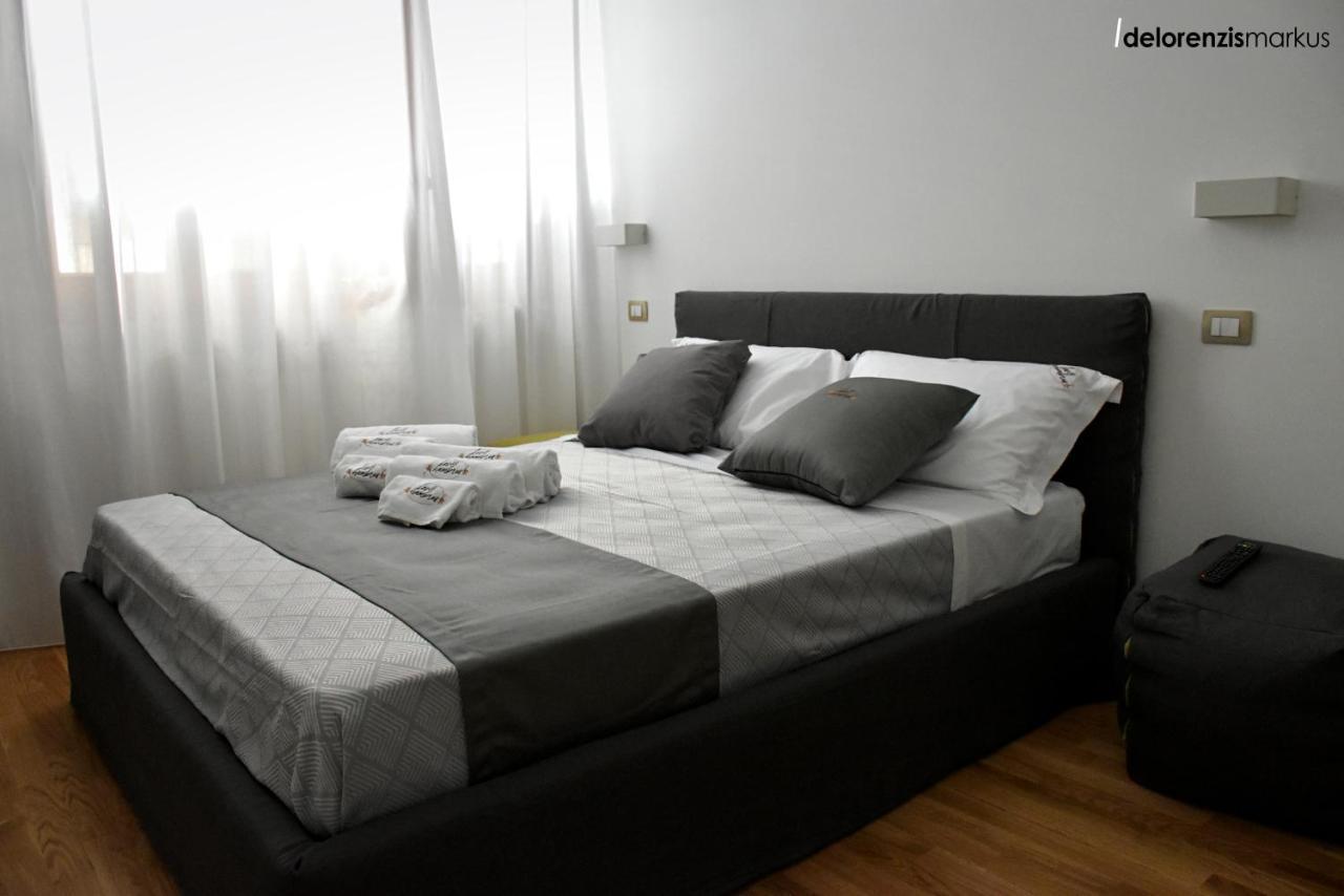 Les 3 Chambres Lecce Dış mekan fotoğraf