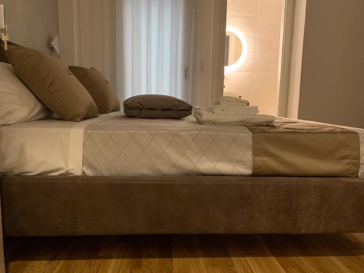 Les 3 Chambres Lecce Dış mekan fotoğraf