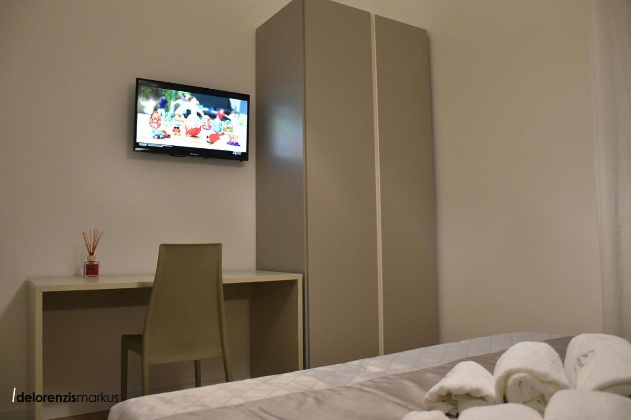 Les 3 Chambres Lecce Dış mekan fotoğraf