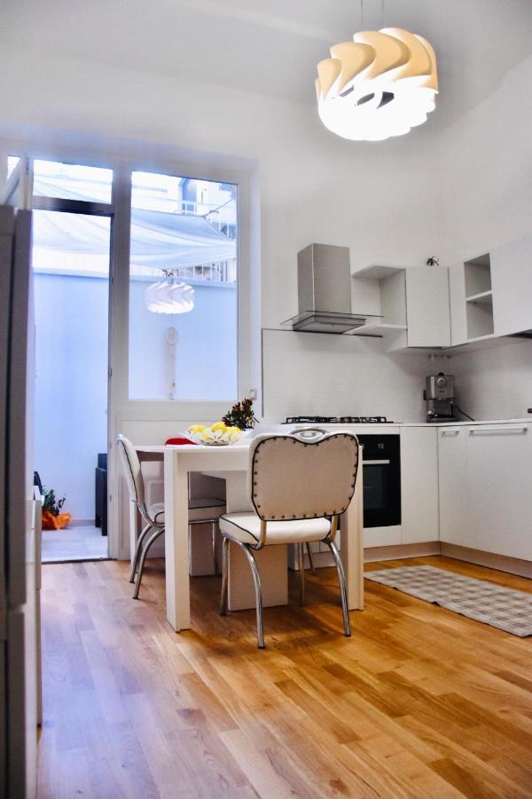 Les 3 Chambres Lecce Dış mekan fotoğraf